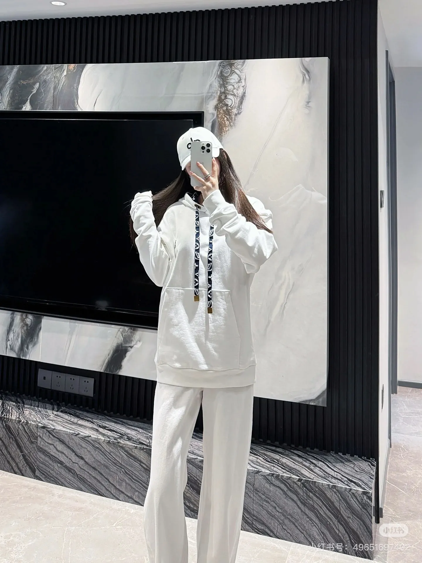 Louis Vuitton/Louis Vuitton Floral Cable Hooded Sweatshirt
